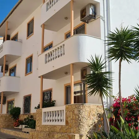 Cabrita * Olhos de Agua (Albufeira)